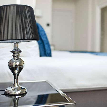 Wyndham Grand Krakow Old Town Hotel Exterior photo A table lamp