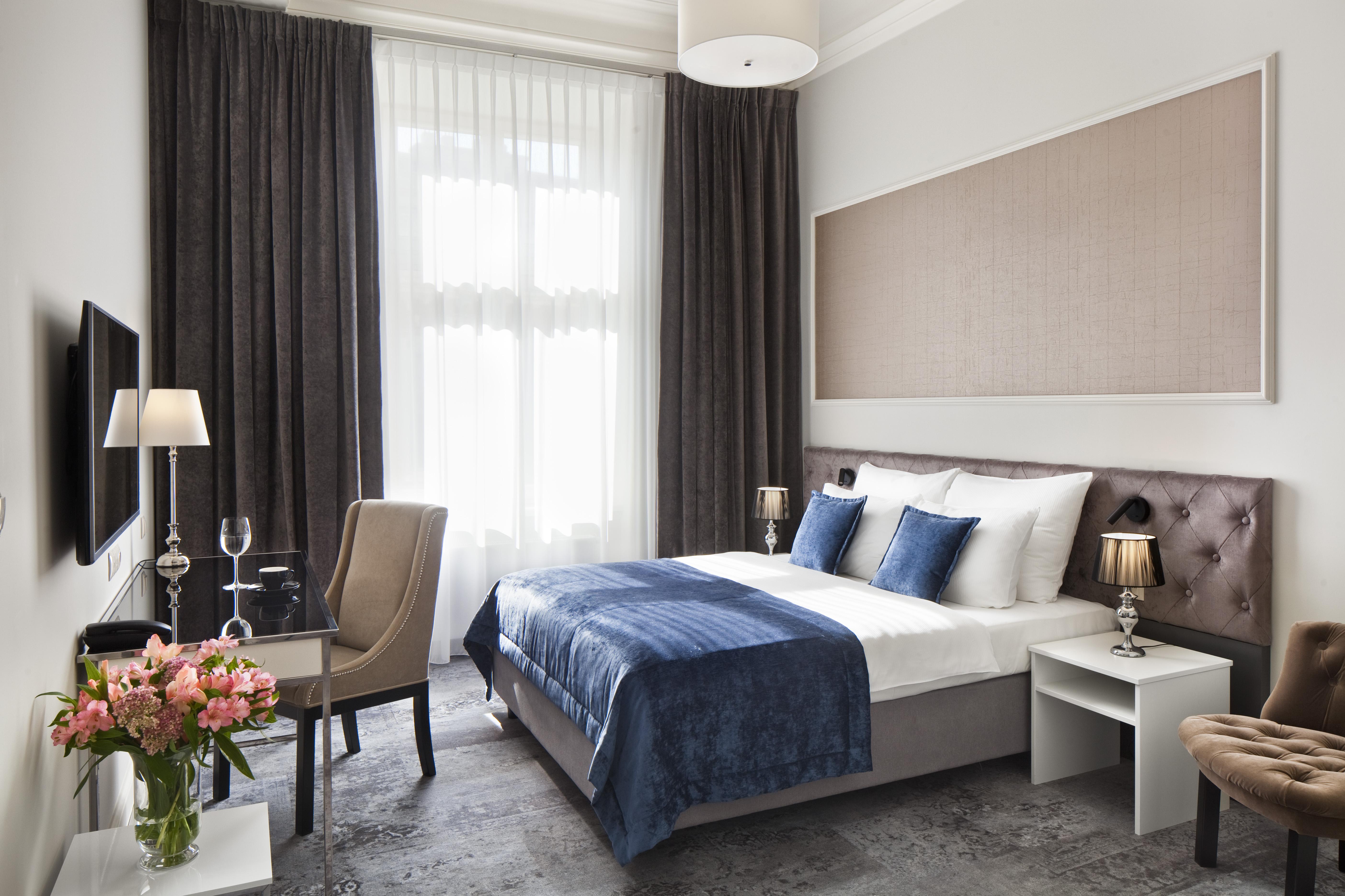 Wyndham Grand Krakow Old Town Hotel Exterior photo Deluxe room