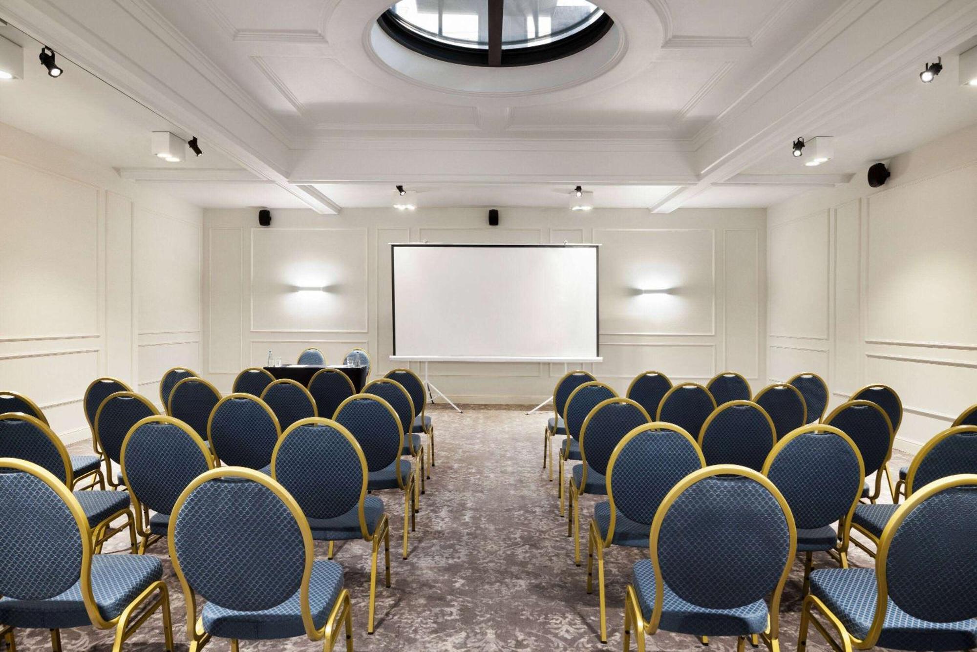 Wyndham Grand Krakow Old Town Hotel Exterior photo The meeting room