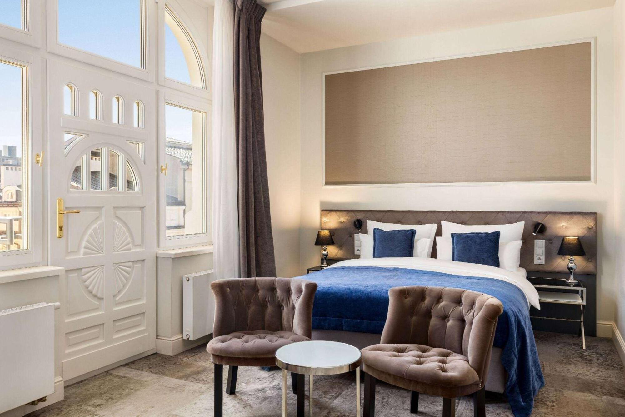 Wyndham Grand Krakow Old Town Hotel Exterior photo Deluxe room